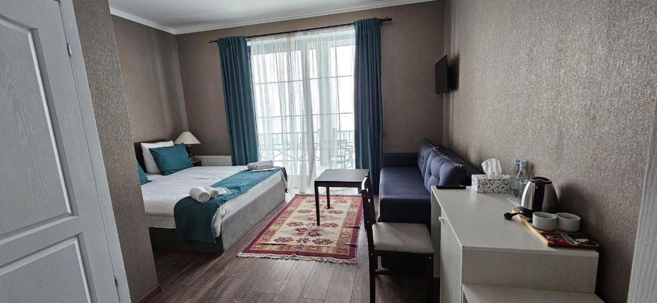 Tsaghkunk Chef House Hotel & Restaurant 세반 객실 사진